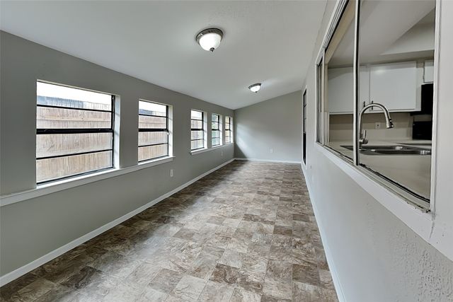 3839 Casa Del Sol Lane, Dallas, TX 75228