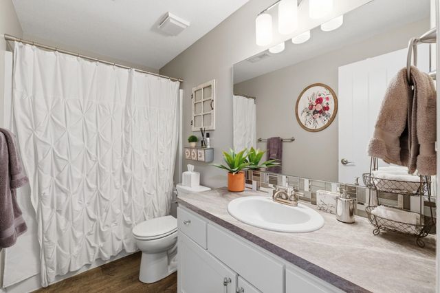 12422 E 27th Ct N, Wichita, KS 67226