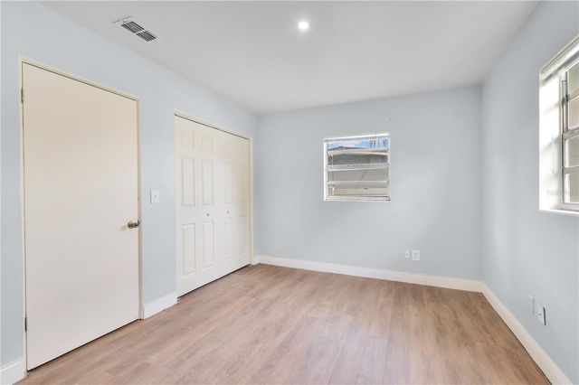 6132 W LIVINGSTON STREET, Orlando, FL 32835