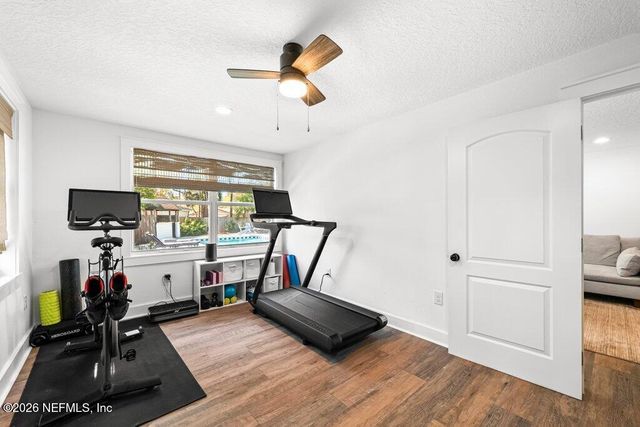 726 OLD HICKORY Road, Jacksonville, FL 32207