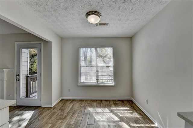 510 Saint James Court, Lawrenceville, GA 30044