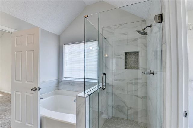 510 Saint James Court, Lawrenceville, GA 30044