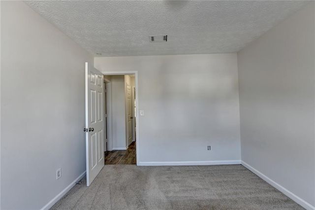 510 Saint James Court, Lawrenceville, GA 30044