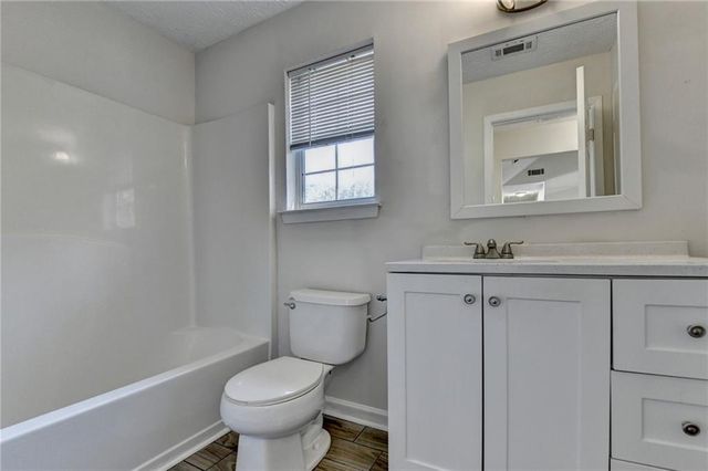 510 Saint James Court, Lawrenceville, GA 30044