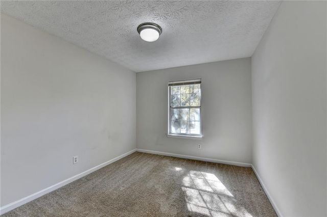 510 Saint James Court, Lawrenceville, GA 30044