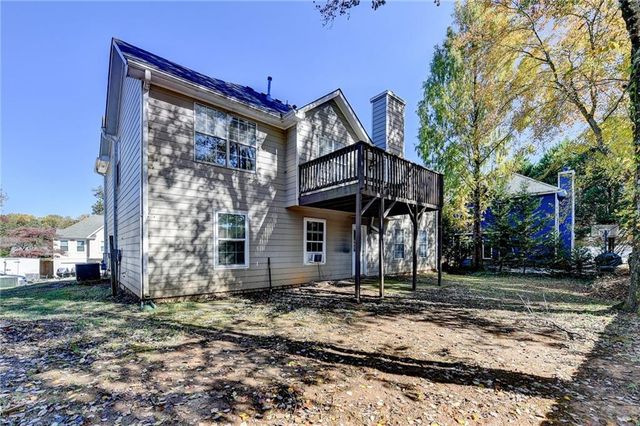 510 Saint James Court, Lawrenceville, GA 30044