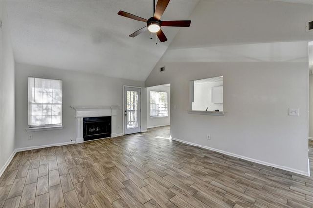 510 Saint James Court, Lawrenceville, GA 30044