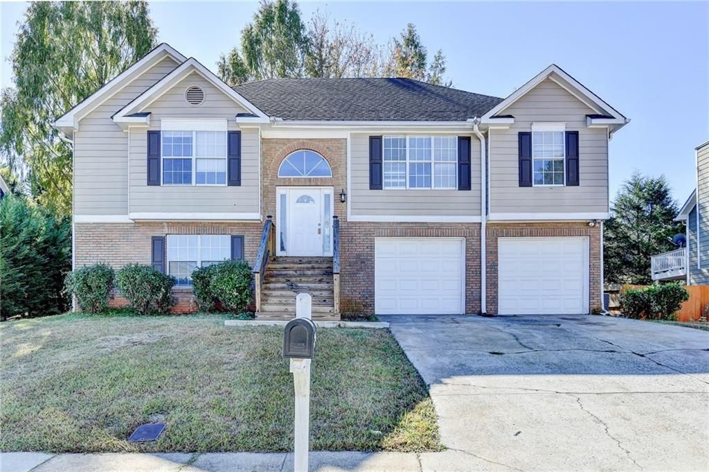 510 Saint James Court, Lawrenceville, GA 30044