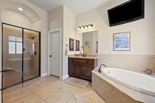 8709 Fescue LN, Austin, TX 78738