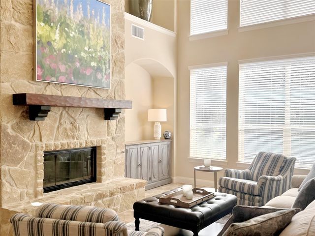 8709 Fescue LN, Austin, TX 78738