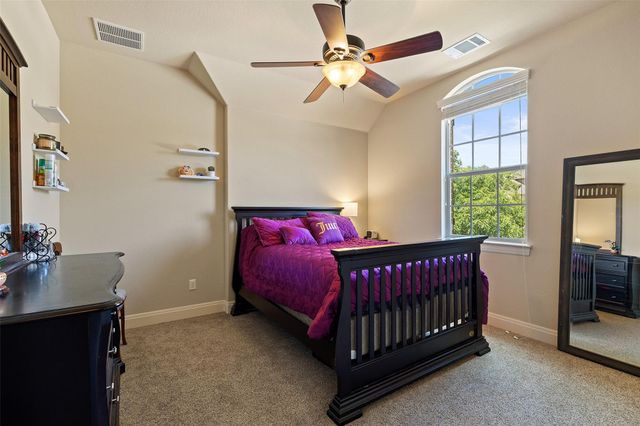 8709 Fescue LN, Austin, TX 78738