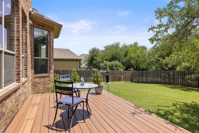8709 Fescue LN, Austin, TX 78738