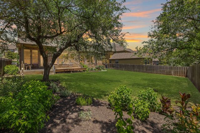 8709 Fescue LN, Austin, TX 78738