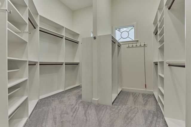 43 Meadow Brook Place, The Woodlands, TX 77382