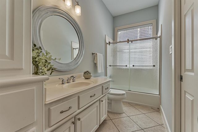 43 Meadow Brook Place, The Woodlands, TX 77382