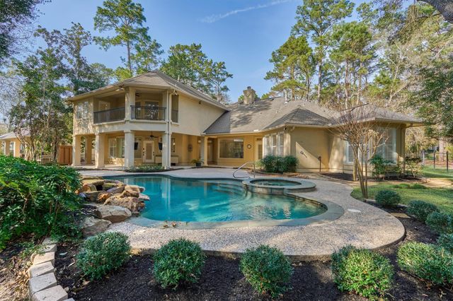 43 Meadow Brook Place, The Woodlands, TX 77382