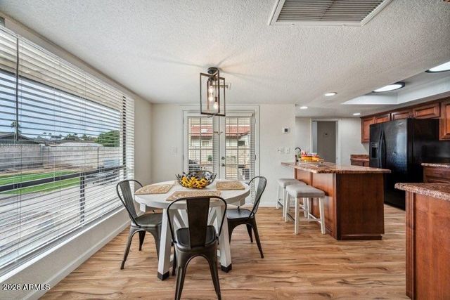 101 W KATHLEEN Road, Phoenix, AZ 85023