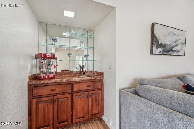 101 W KATHLEEN Road, Phoenix, AZ 85023