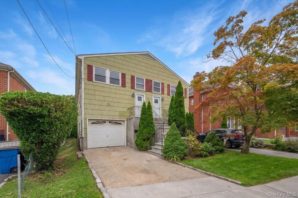 284 Park Avenue Left Side, Harrison, NY 10528