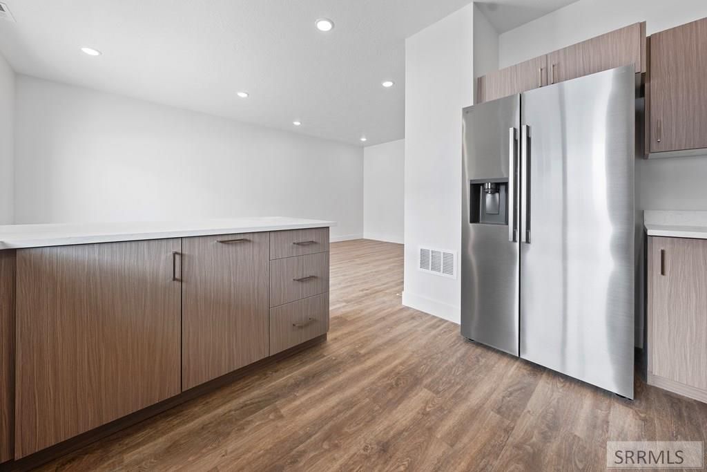 Image 15 of property listing at 585 Furrow Drive, Sugar City, ID 83448