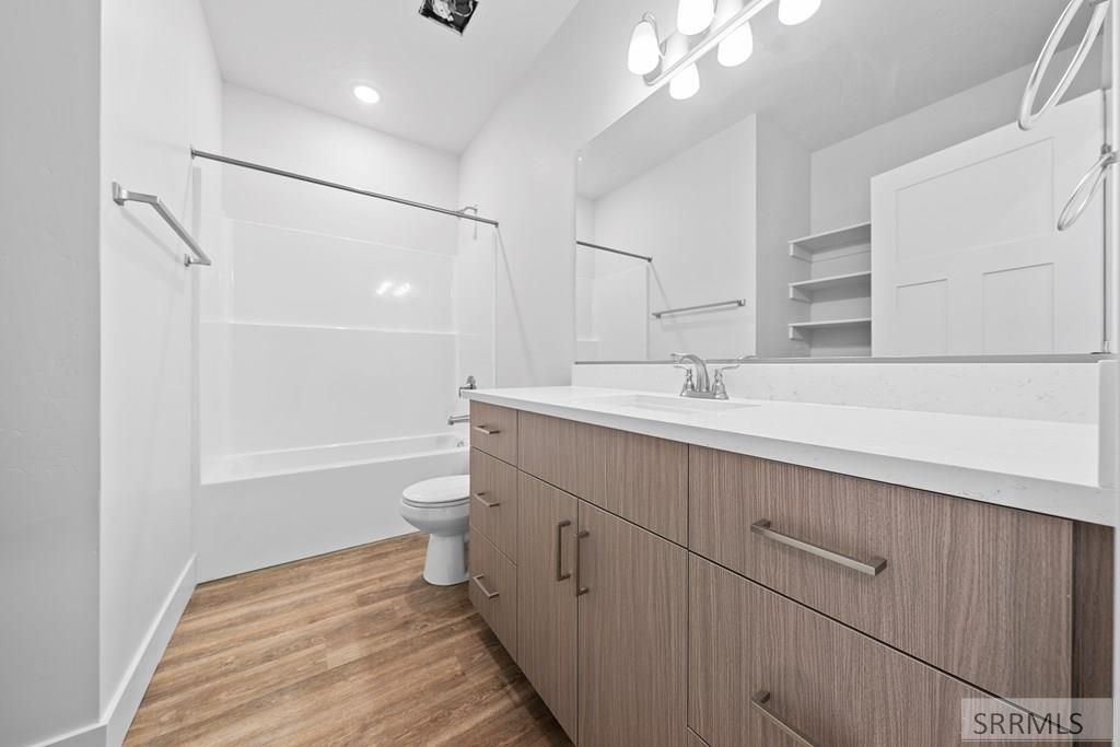 Image 23 of property listing at 585 Furrow Drive, Sugar City, ID 83448