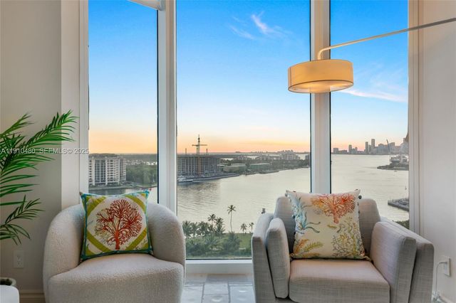 300 S Pointe Dr 1702, Miami Beach, FL 33139