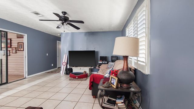 7404 Sunset Avenue, Panama City Beach, FL 32408