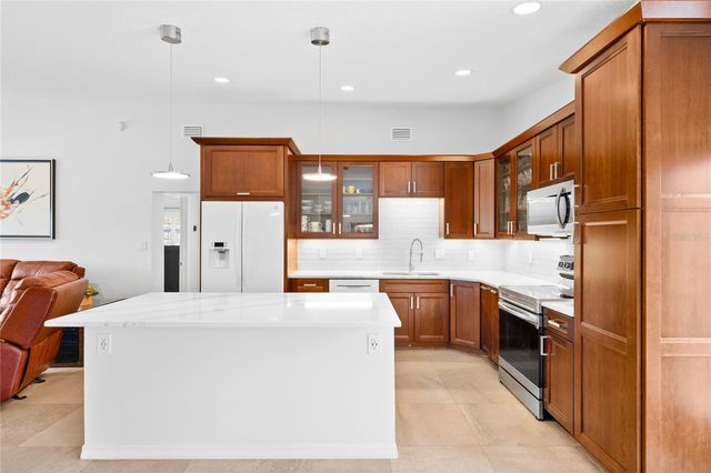 305 PALM SPRINGS DRIVE, Longwood, FL 32750