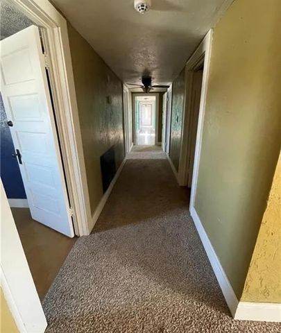 129 S Broadway, Hobart, OK 73651