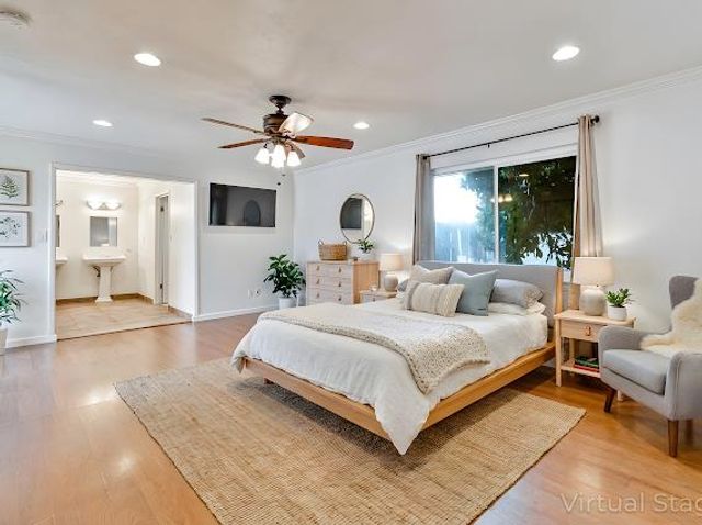 6035 E Lyell Avenue, Fresno, CA 93727