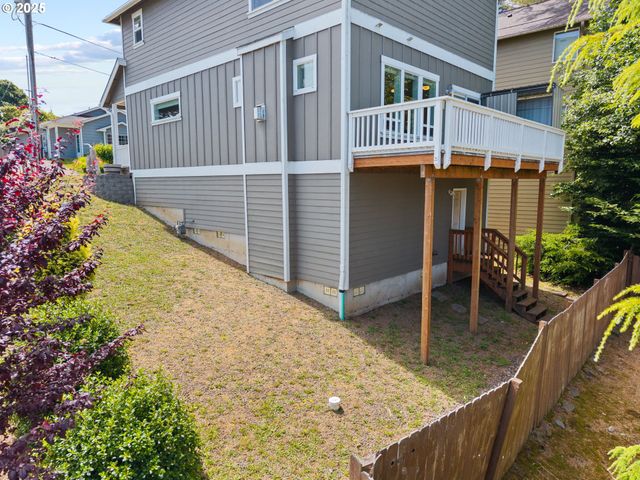 3214 Nw QUAY Dr, Lincoln City, OR 97367