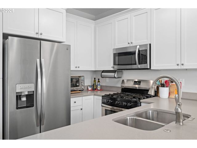 3214 Nw QUAY Dr, Lincoln City, OR 97367