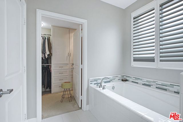 12875 Runway Road Road 2, Playa Vista, CA 90094