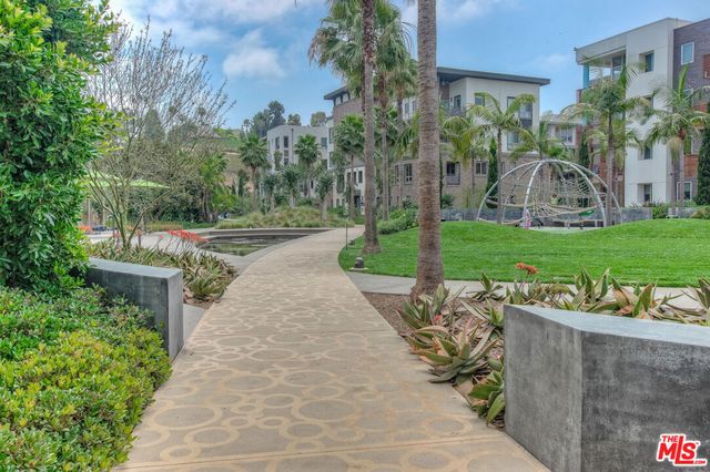 12875 Runway Road Road 2, Playa Vista, CA 90094