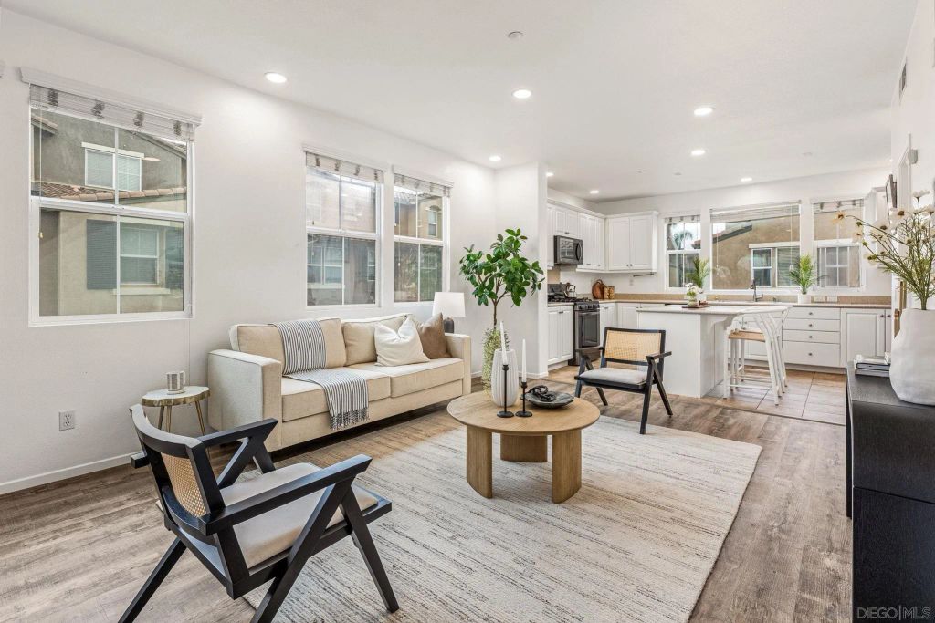 10236 Brightwood Ln 1, Santee, CA 92071