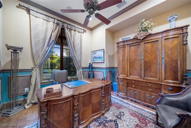 611 18th AVE S, Naples, FL 34102