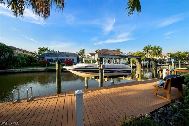 611 18th AVE S, Naples, FL 34102