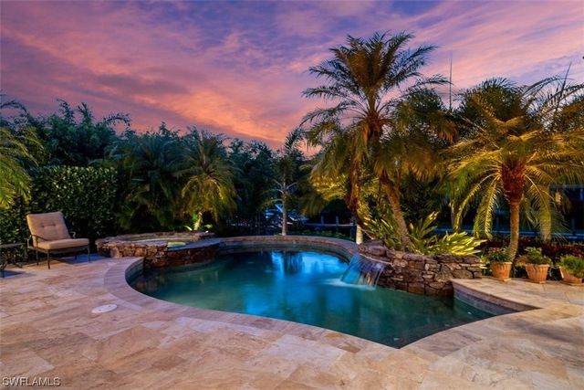 611 18th AVE S, Naples, FL 34102