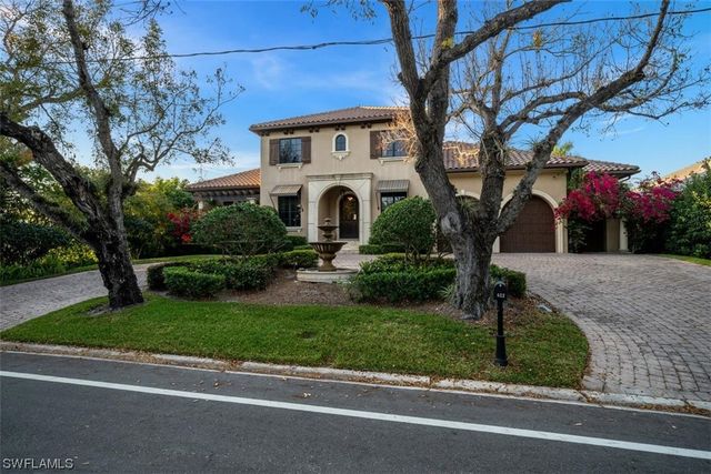 611 18th AVE S, Naples, FL 34102
