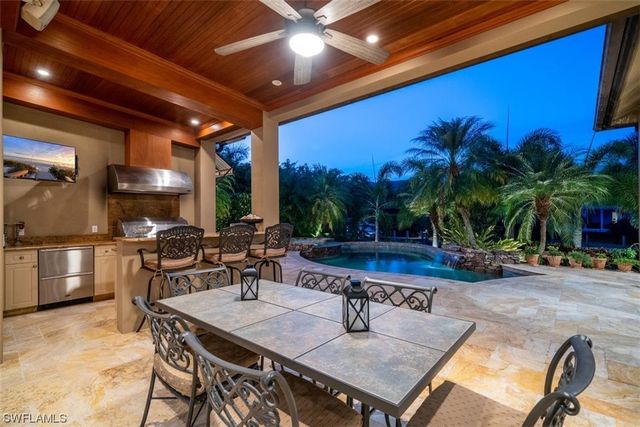 611 18th AVE S, Naples, FL 34102