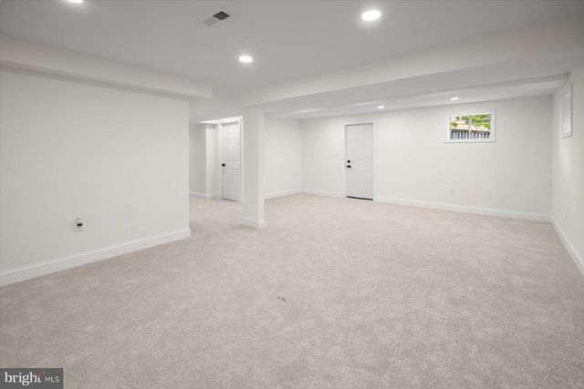 5918 SOUTHGATE DR, Temple Hills, MD 20748