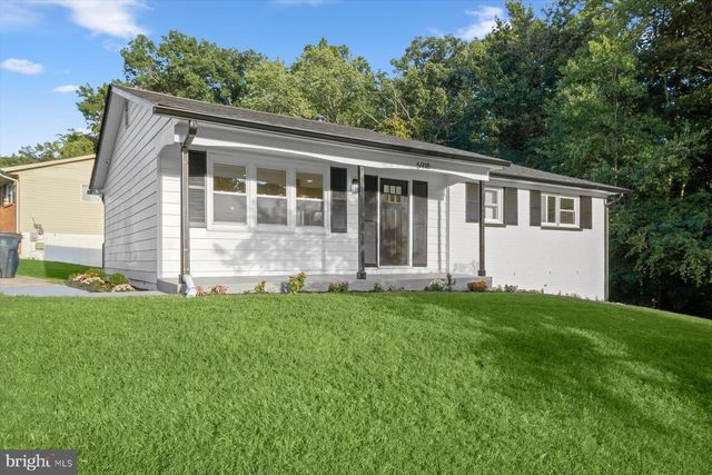 5918 SOUTHGATE DR, Temple Hills, MD 20748