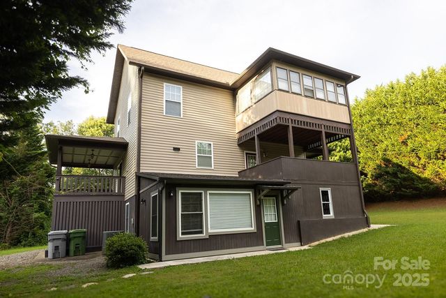 116 Unaka Avenue, Asheville, NC 28803