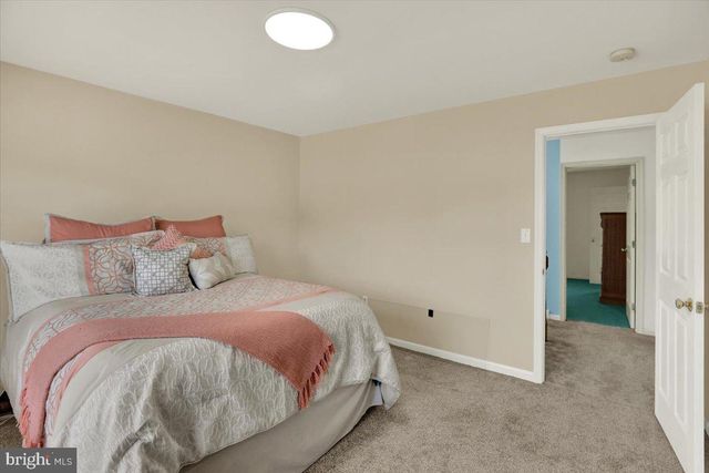 632 LEININGER AVE, Mohnton, PA 19540