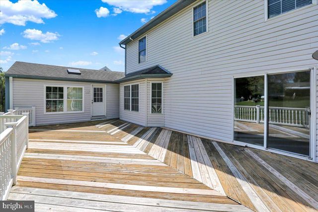 632 LEININGER AVE, Mohnton, PA 19540