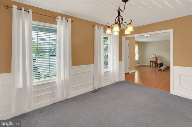 632 LEININGER AVE, Mohnton, PA 19540