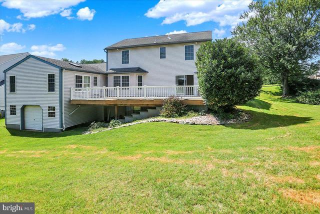 632 LEININGER AVE, Mohnton, PA 19540