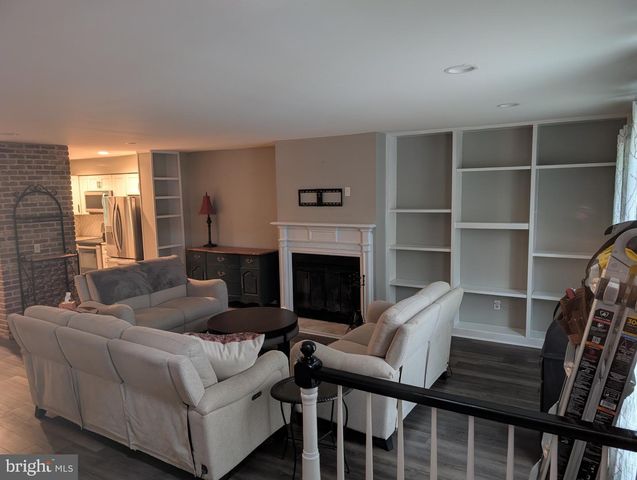 206 TINKER DR, Chester Springs, PA 19425