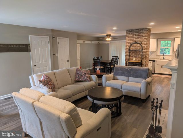 206 TINKER DR, Chester Springs, PA 19425