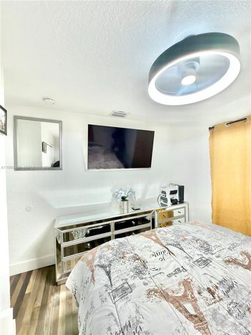 17710 SW 102nd Ave, Miami, FL 33157